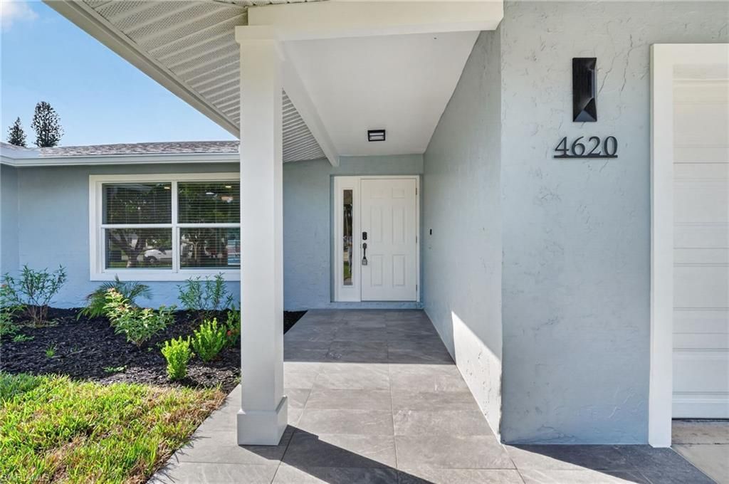 4620 Parrot Ave , Naples, FL 34104 Photo