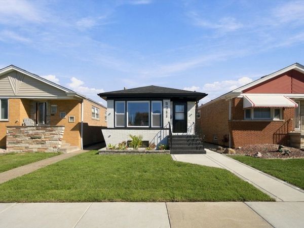 5711 S Mayfield Avenue , Chicago, IL 60638