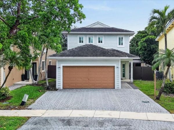 363 NE 35th terrace, Homestead, FL 33033