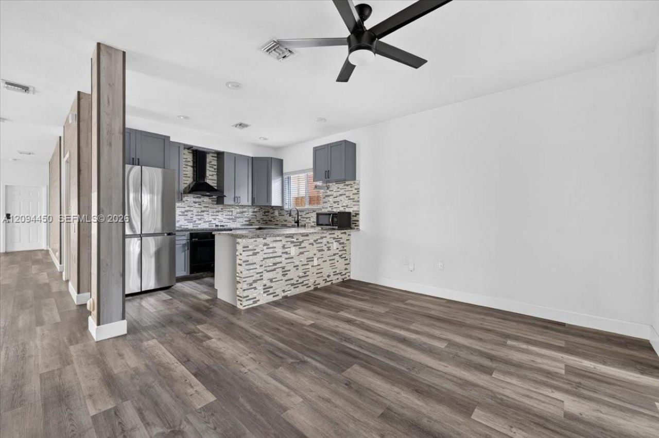 363 NE 35th Terrace, Homestead, FL 33033 Photo
