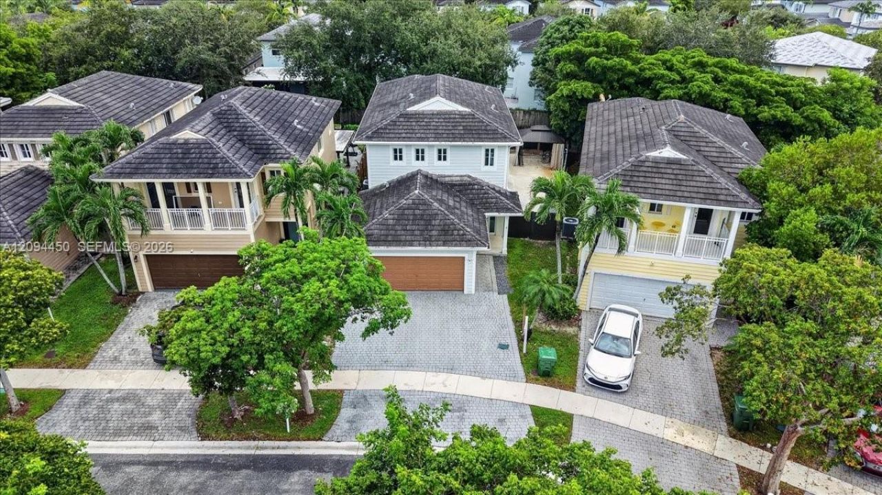 363 NE 35th Terrace, Homestead, FL 33033 Photo