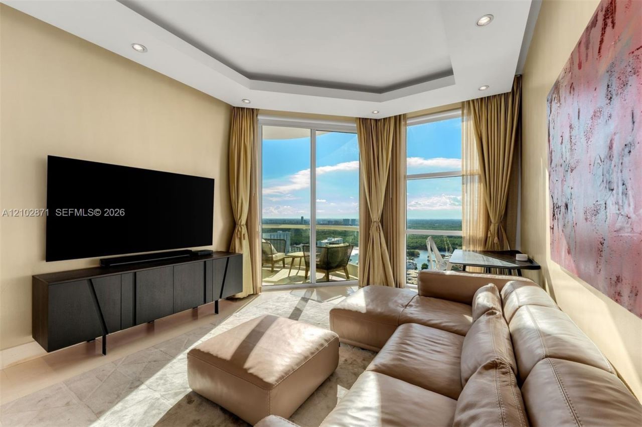 16051 Collins Ave , Unit 3404, Sunny Isles Beach, FL 33160 Photo
