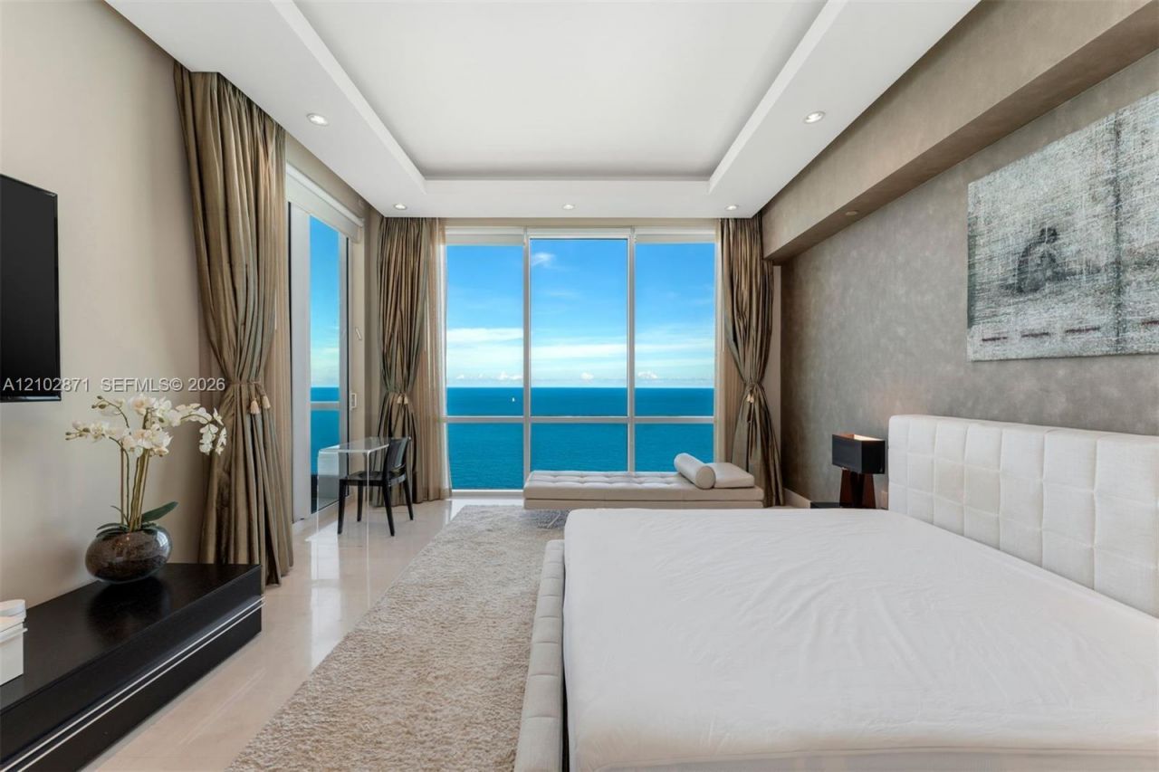 16051 Collins Ave , Unit 3404, Sunny Isles Beach, FL 33160 Photo