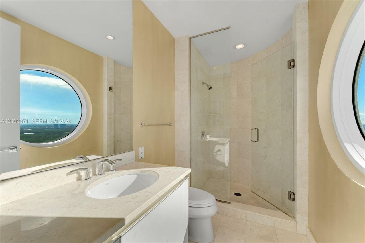16051 Collins Ave , Unit 3404, Sunny Isles Beach, FL 33160 Photo