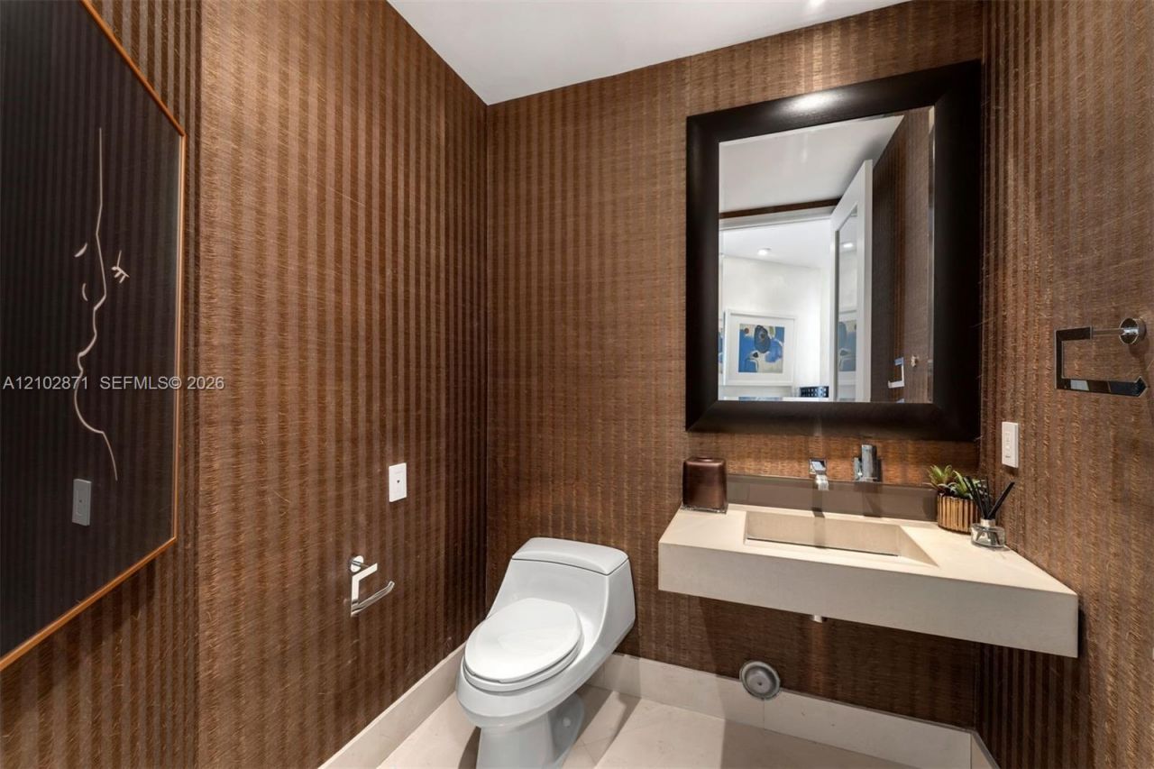 16051 Collins Ave , Unit 3404, Sunny Isles Beach, FL 33160 Photo