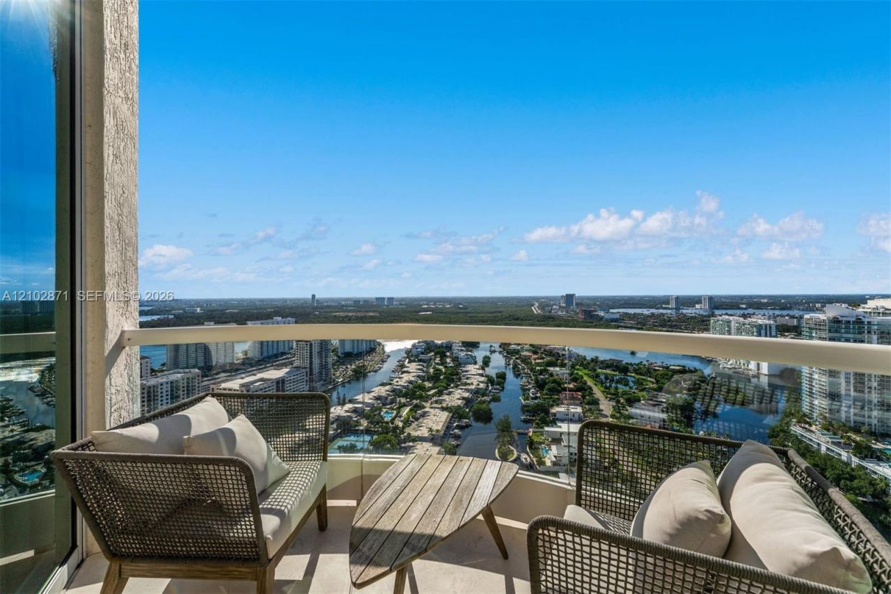 16051 Collins Ave , Unit 3404, Sunny Isles Beach, FL 33160 Photo