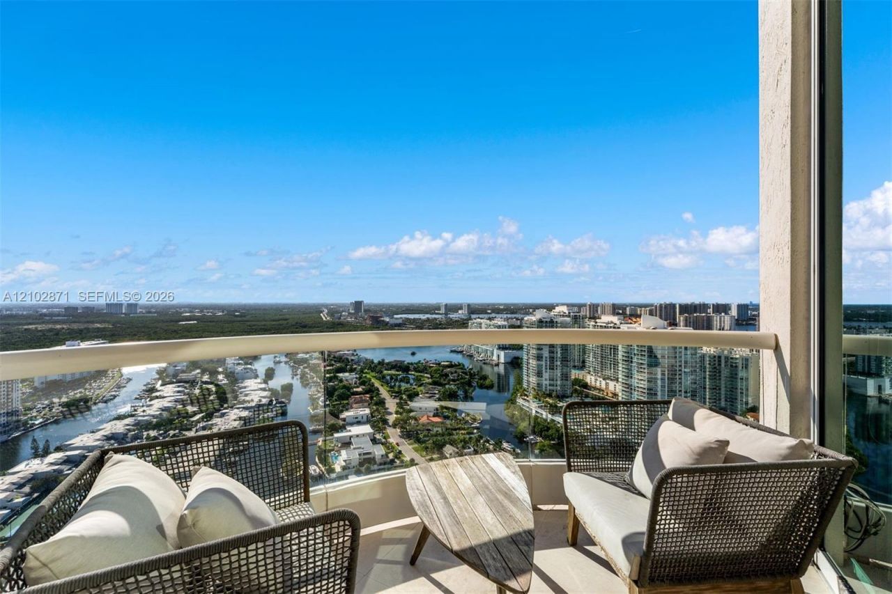 16051 Collins Ave , Unit 3404, Sunny Isles Beach, FL 33160 Photo