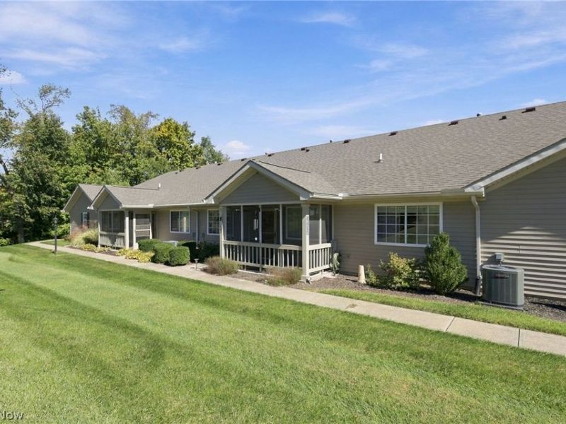 3732 Colony Hill Drive , Zanesville, OH 43701 Photo 3