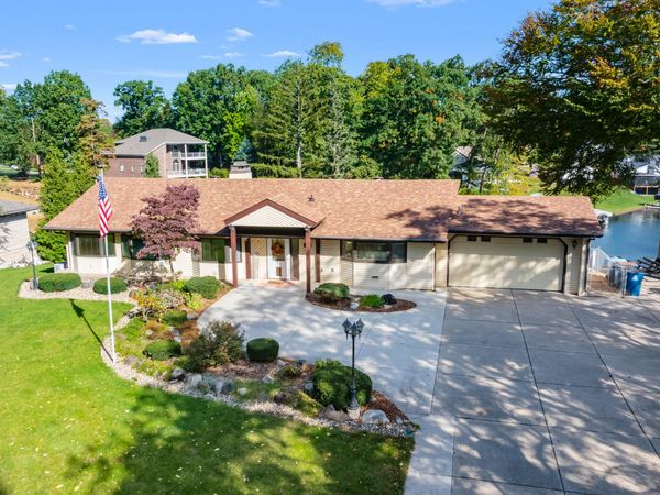 61 Sunnyside Drive, Battle Creek, MI 49015