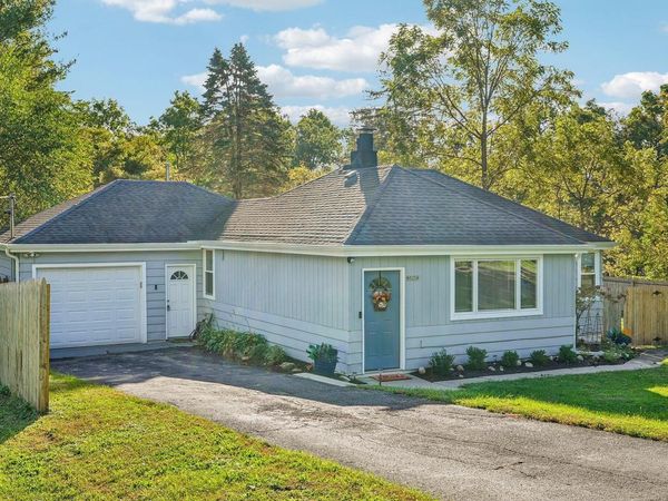 N3236 Vine ROAD, Lake Geneva, WI 53147