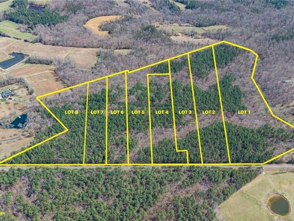 6 David Moore Road , Burlington, NC 27217