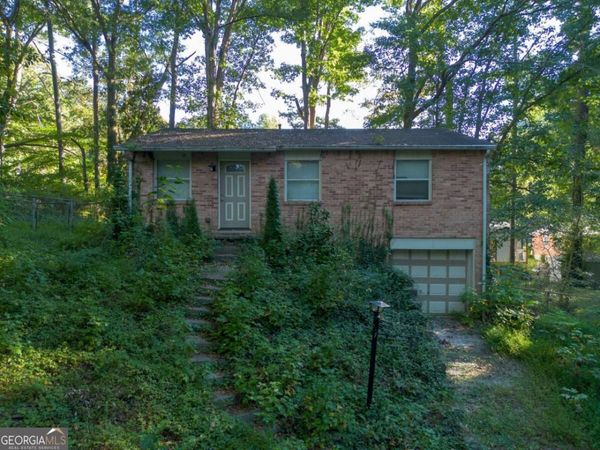 3498 Fairlane Court NW, Atlanta, GA 30331