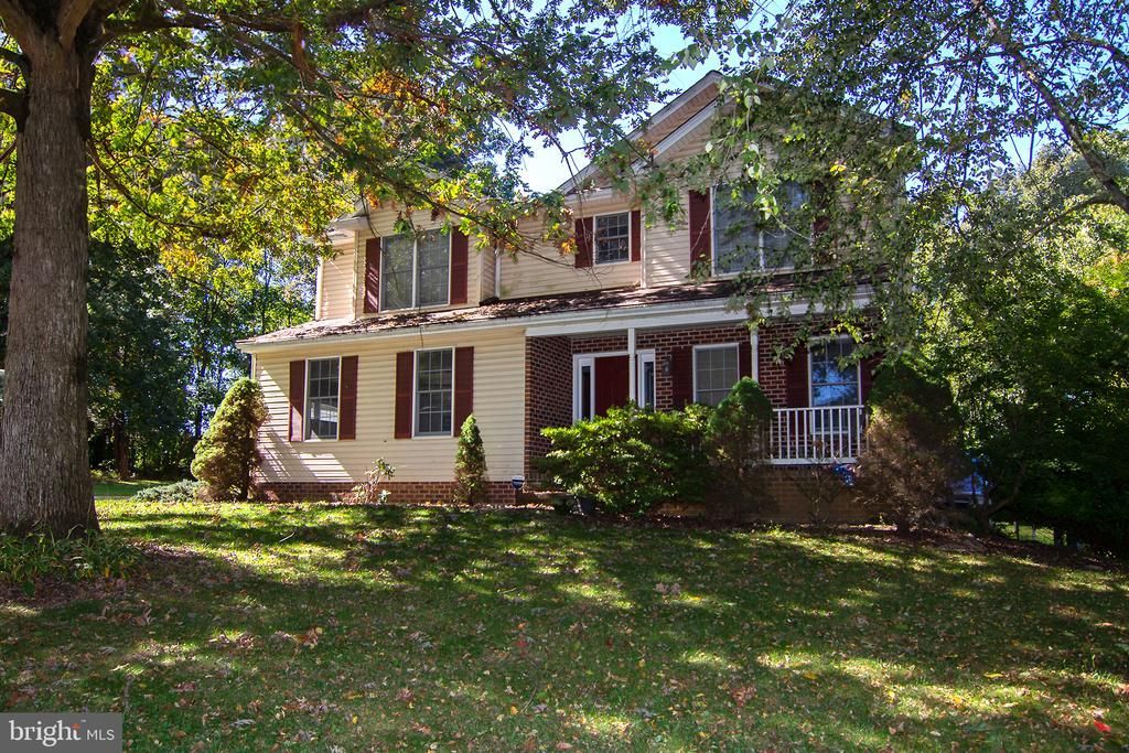 4 OAKMONT CIRCLE , NEW FREEDOM, PA 17349