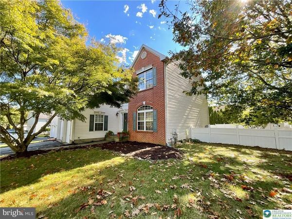 6716 IROQUOIS TRAIL , ALLENTOWN, PA 18104