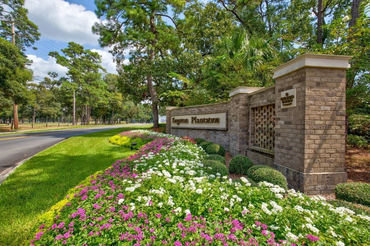 8560 Queensway Blvd. Photo 71