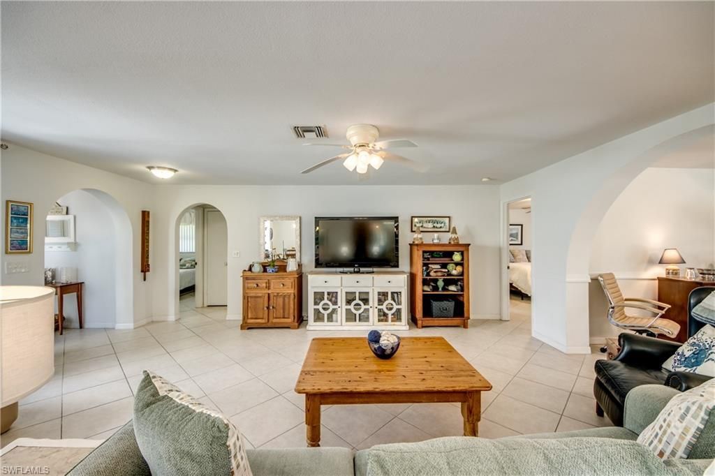 930 E Archer Pkwy, Cape Coral, FL 33904 Photo