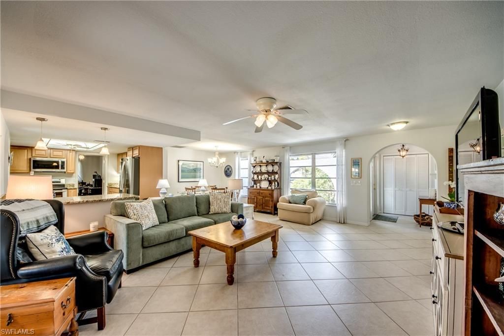 930 E Archer Pkwy, Cape Coral, FL 33904 Photo