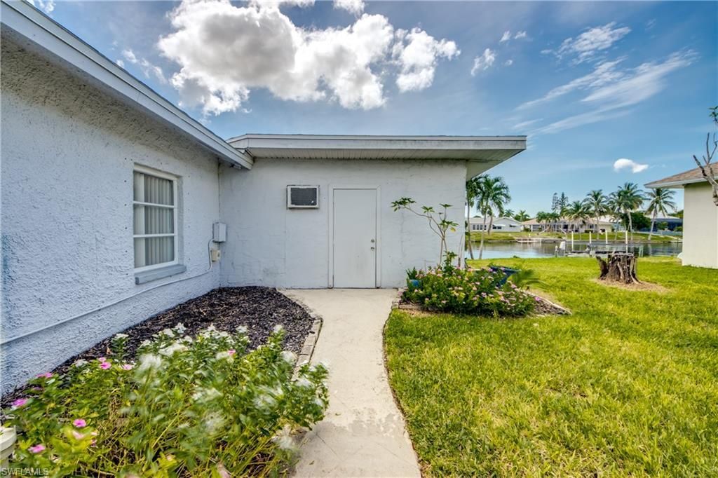 930 E Archer Pkwy, Cape Coral, FL 33904 Photo