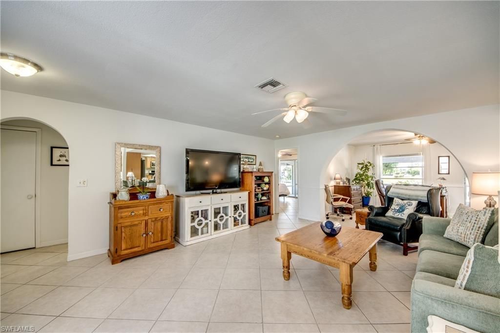 930 E Archer Pkwy, Cape Coral, FL 33904 Photo