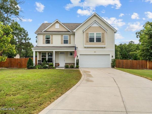 1465 Whitney Drive , Aberdeen, NC 28315