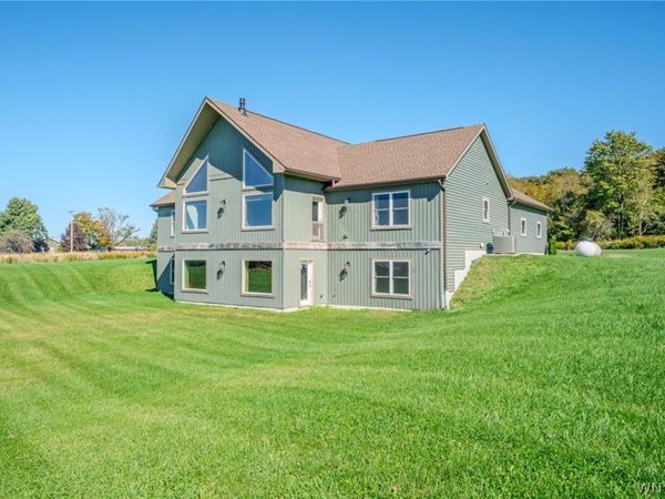 436 Bear Road, Cowlesville, NY 14037