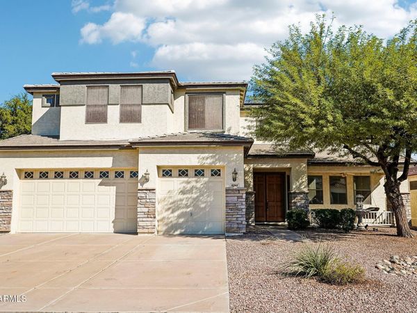 8248 W CHARTER OAK Road, Peoria, AZ 85381