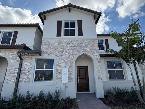 2558 SE 29th St , Unit 2558, Homestead, FL 33035