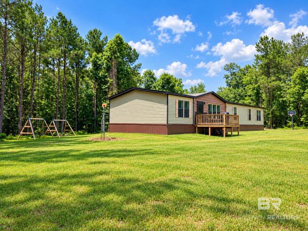 3992 Ridge Road, Brewton, AL 36426