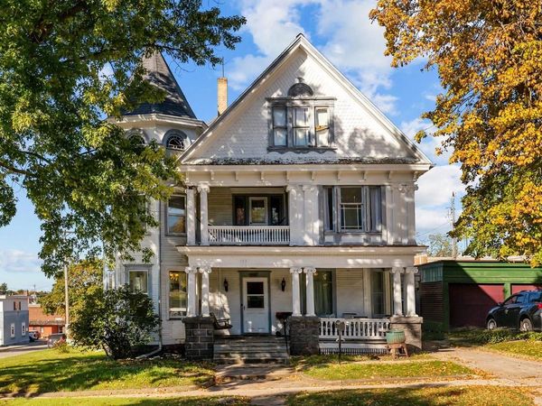 133 N WISCONSIN STREET, Berlin, WI 54923