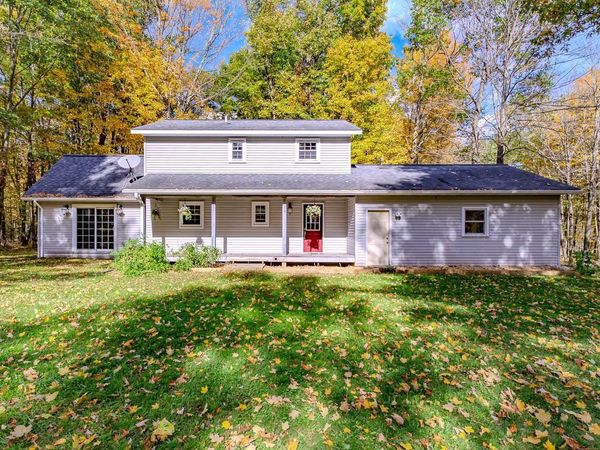4561 HARDWOOD LANE, Rosholt, WI 54473