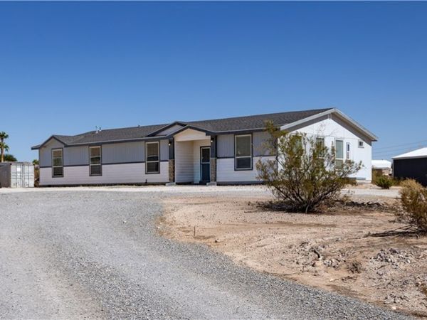 1160 Gubler Avenue, Logandale, NV 89021