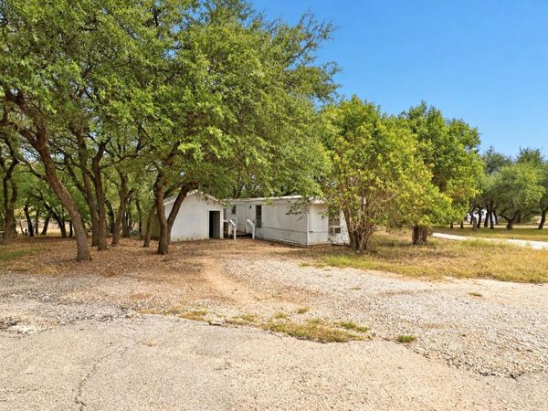 601 Len Bar CT, Leander, TX 78641
