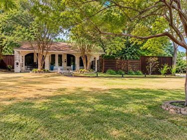 9345 E Lake Highlands Drive, Dallas, TX 75218