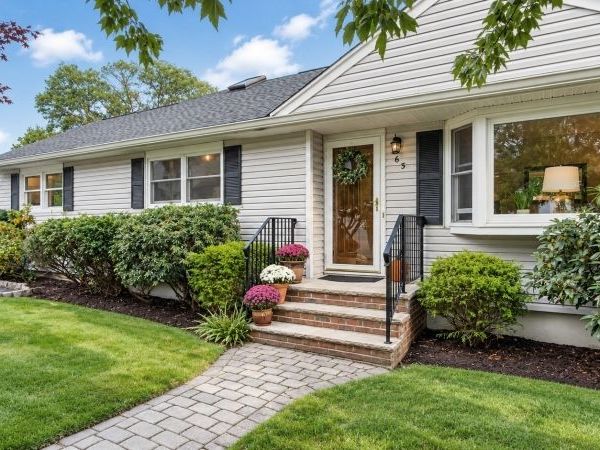 65 Parks Rd, Denville, NJ 07834