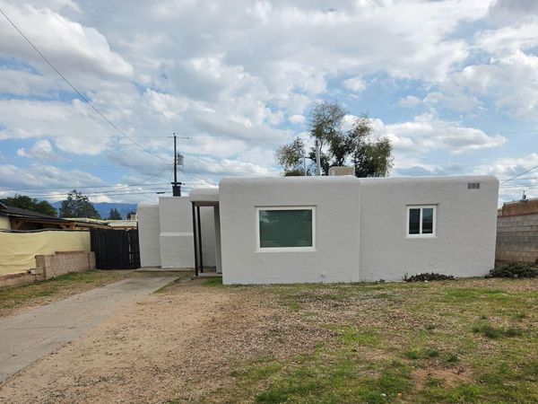 2918 Manzano Street NE, Albuquerque, NM 87110