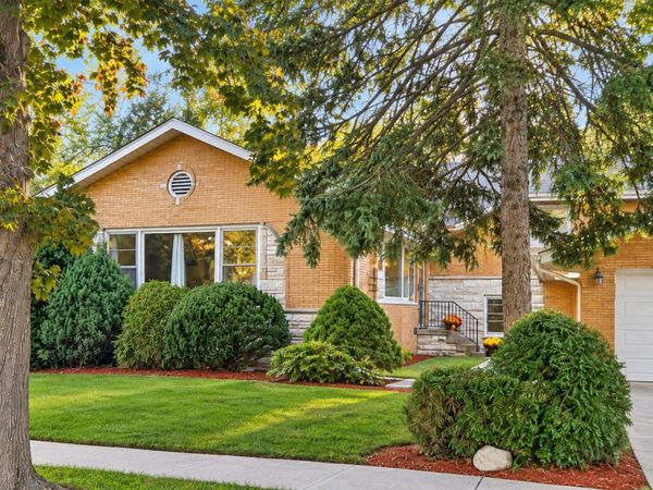 1034 Forest Road , La Grange Park, IL 60526
