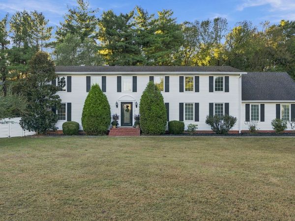 1111 Rutledge Dr, Rockvale, TN 37153