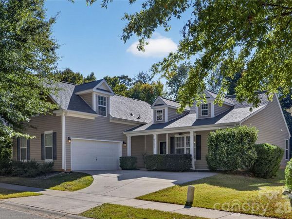 17119 Caldwell Track Drive, Huntersville, NC 28078