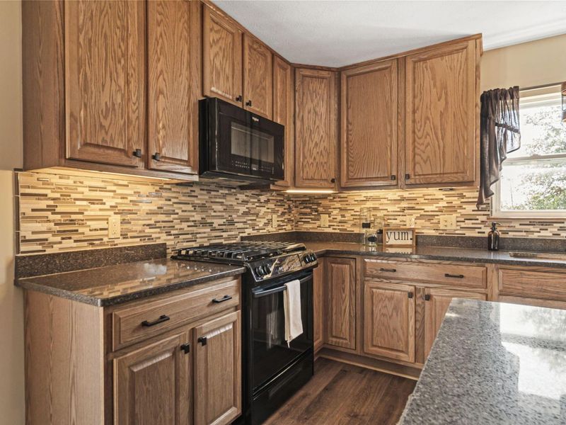 2256 Troy Road , Delaware, OH 43015 Photo 15