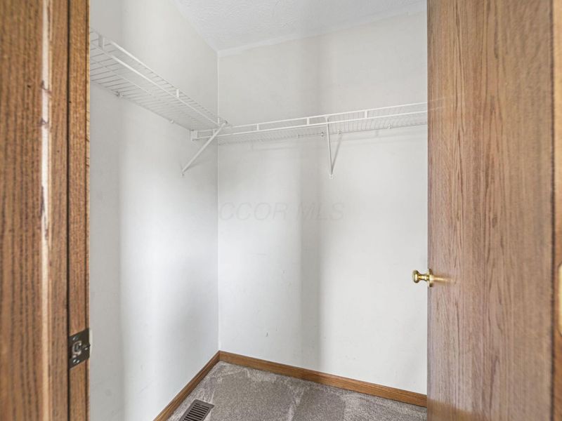 2256 Troy Road , Delaware, OH 43015 Photo 35