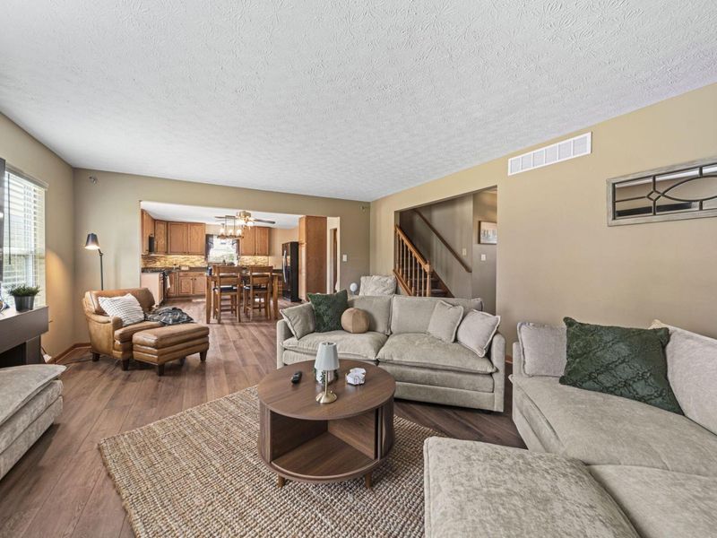 2256 Troy Road , Delaware, OH 43015 Photo 9