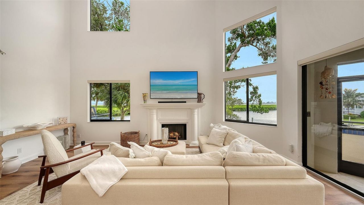 1916 Harbourside Drive, Unit 804, Longboat Key, FL 34228 Photo