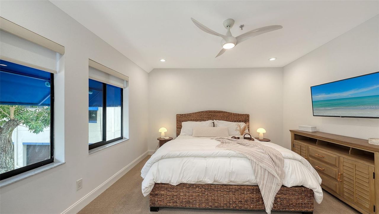1916 Harbourside Drive, Unit 804, Longboat Key, FL 34228 Photo
