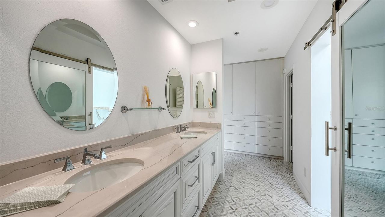 1916 Harbourside Drive, Unit 804, Longboat Key, FL 34228 Photo
