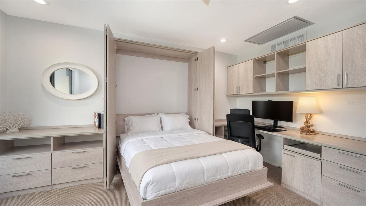 1916 Harbourside Drive, Unit 804, Longboat Key, FL 34228 Photo