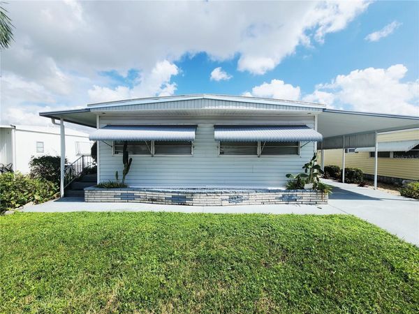 5317 CHATEAU LANE , BRADENTON, FL 34207