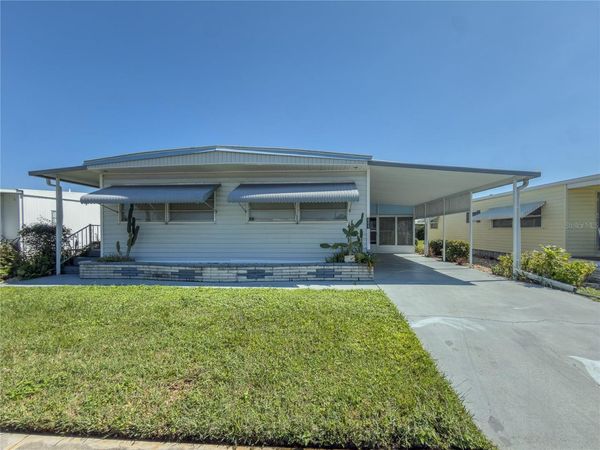 5317 CHATEAU LANE , BRADENTON, FL 34207
