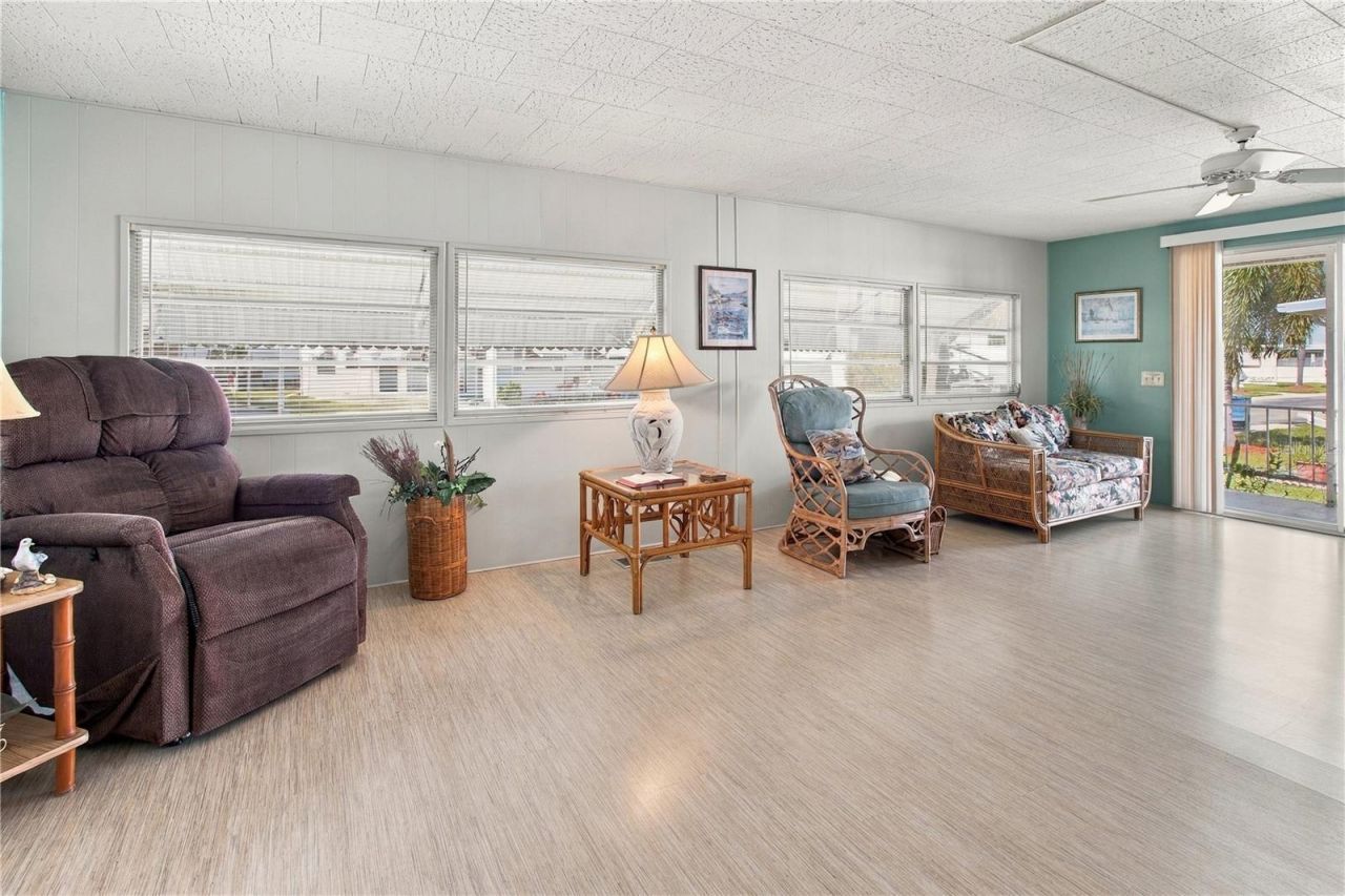 5317 Chateau Lane, Bradenton, FL 34207 Photo