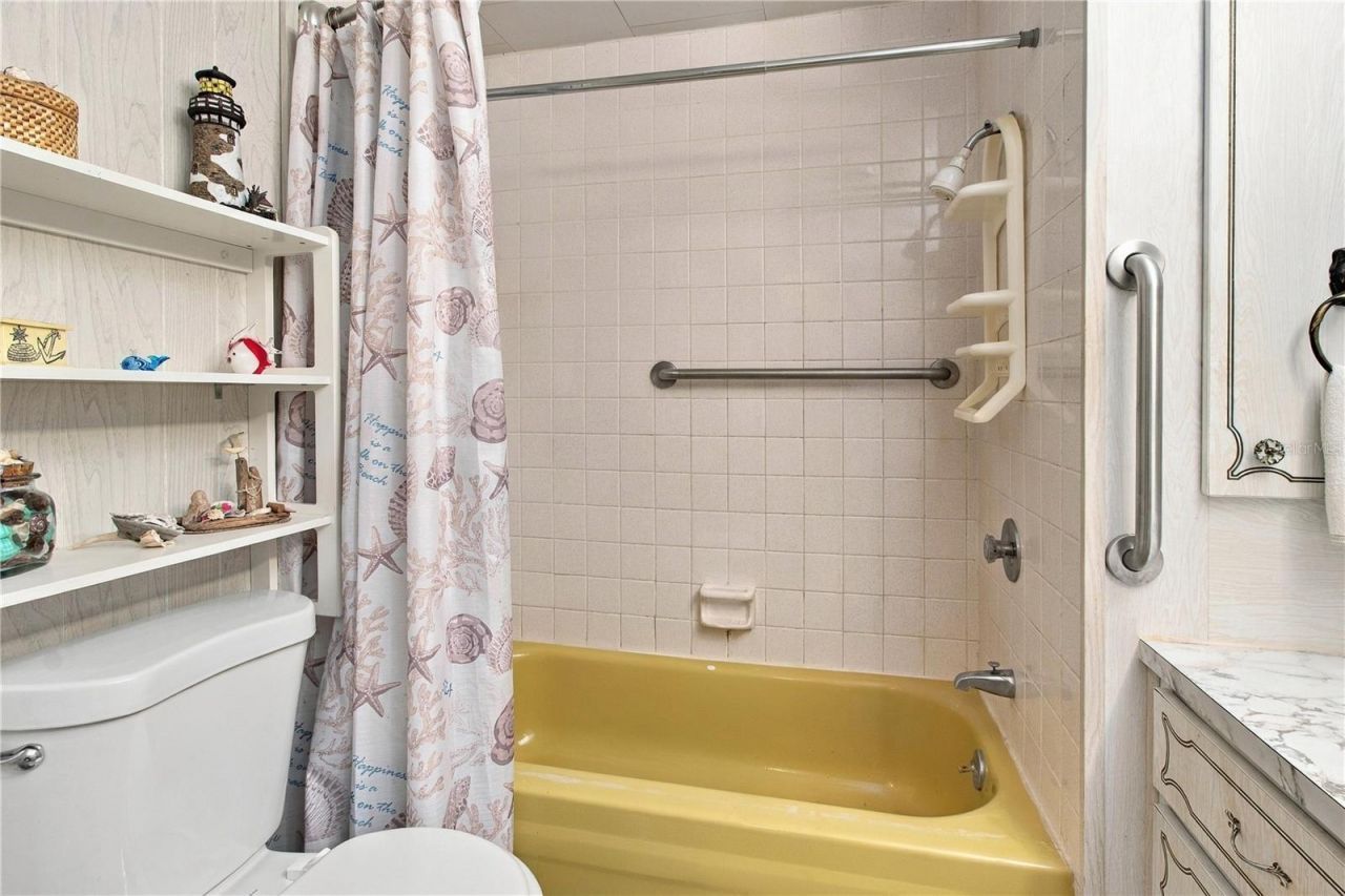 5317 Chateau Lane, Bradenton, FL 34207 Photo