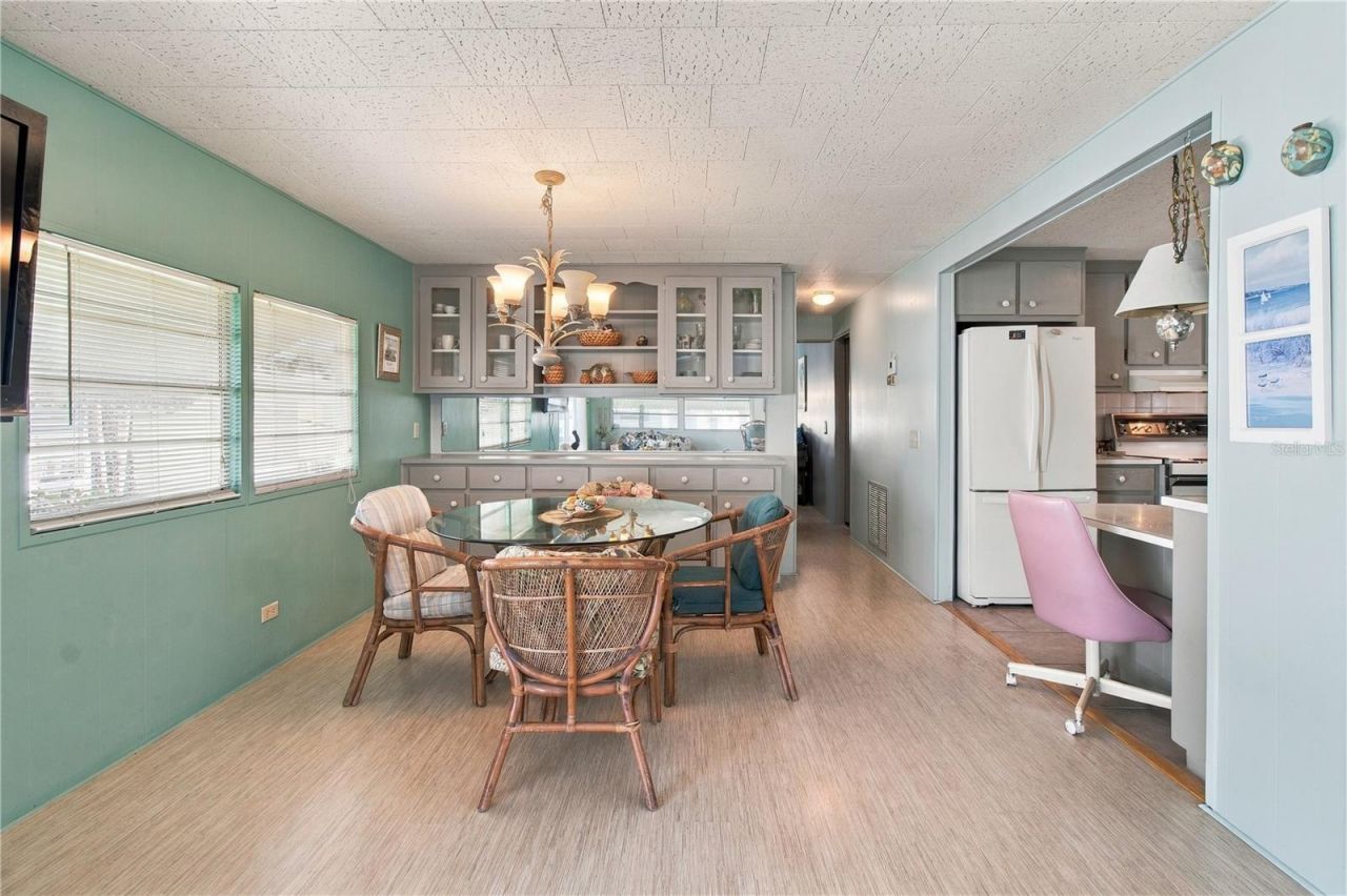 5317 Chateau Lane, Bradenton, FL 34207 Photo